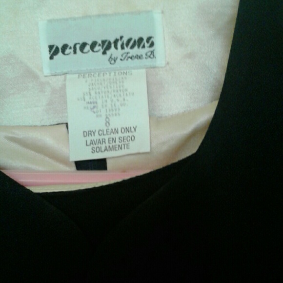 Dress - Picture 3 of 4